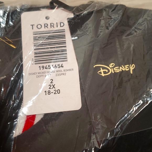 ❤️NWT VINTAGE TORRID BOMBER WOOL JACKET - MICKEY MOUSE ON FRONT & BACK PLUS SIZE - Picture 6 of 16
